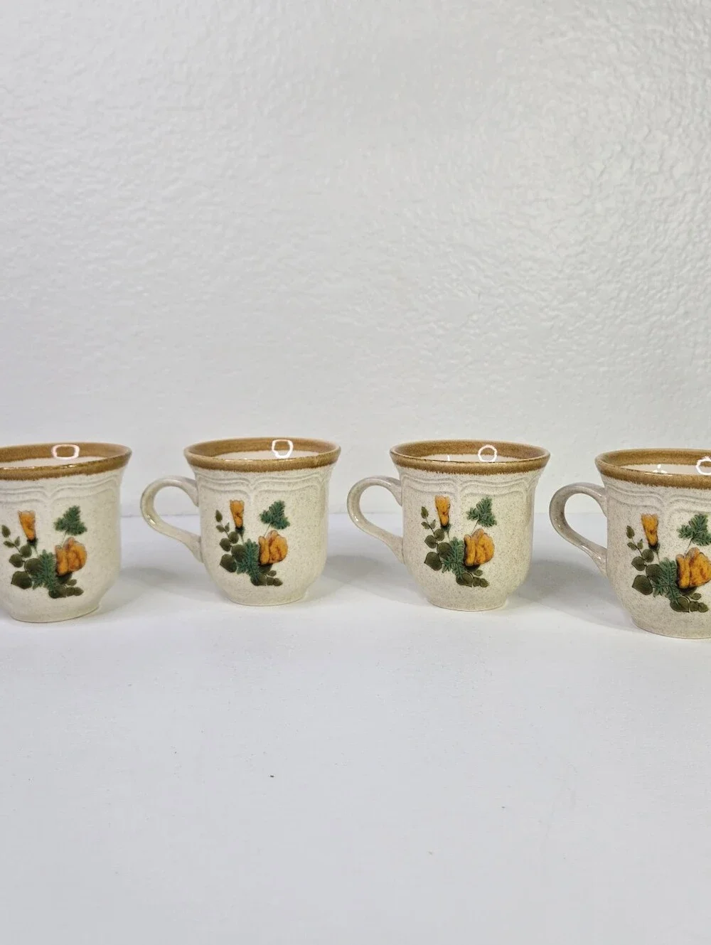 Vintage Mikasa Garden Club Petunias EC401 Stoneware Coffee Mug Tea Cup‎ Set of 4